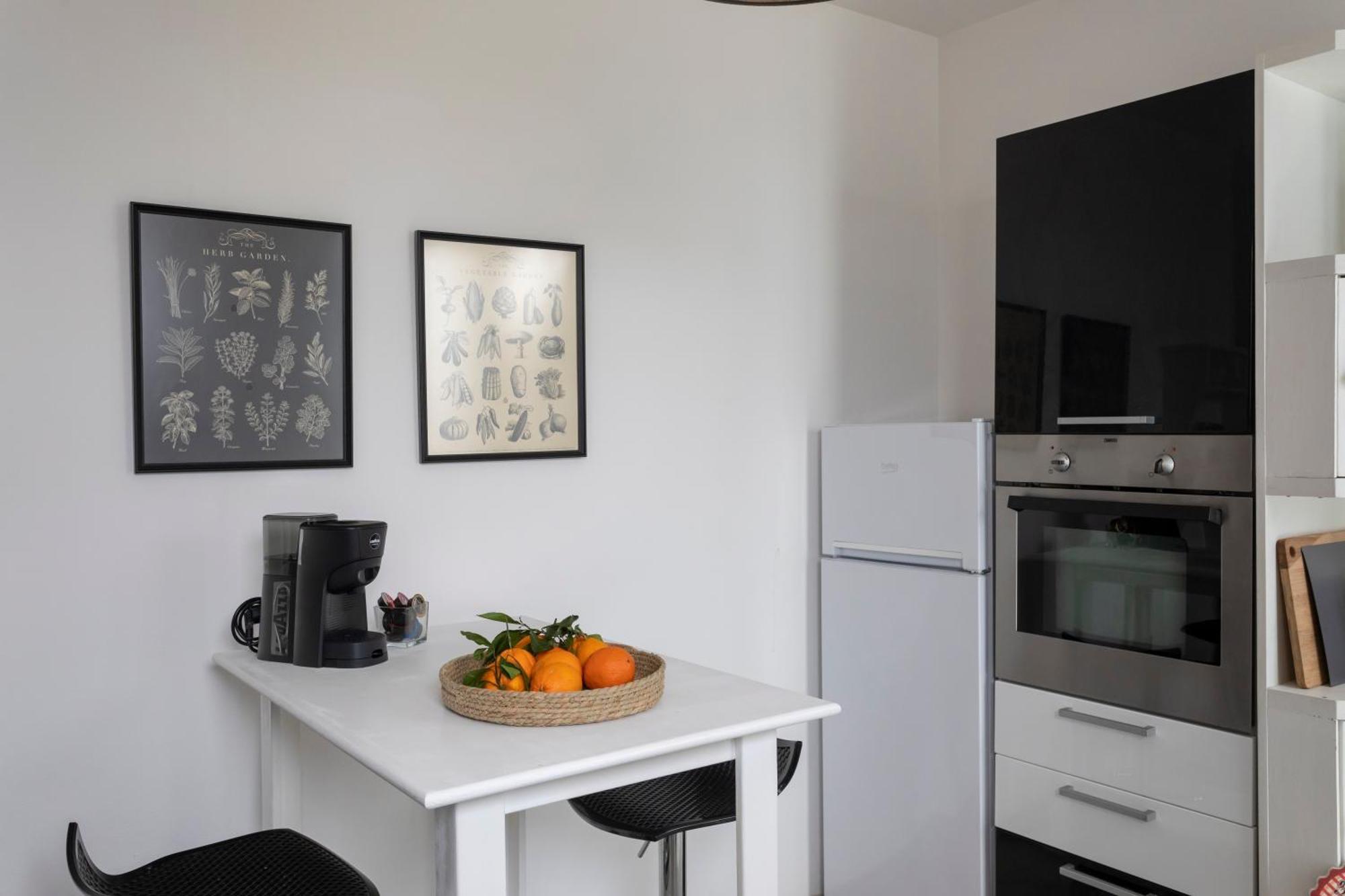Vicolo Paterno Apartments Palermo Szoba fotó
