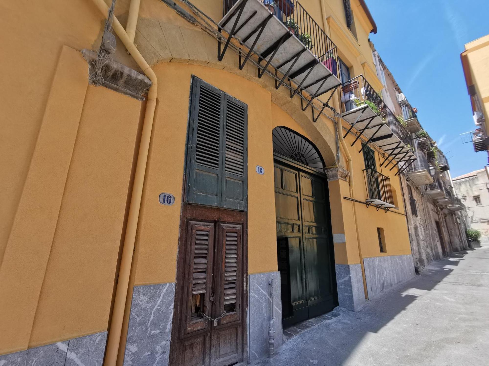 Vicolo Paterno Apartments Palermo Kültér fotó